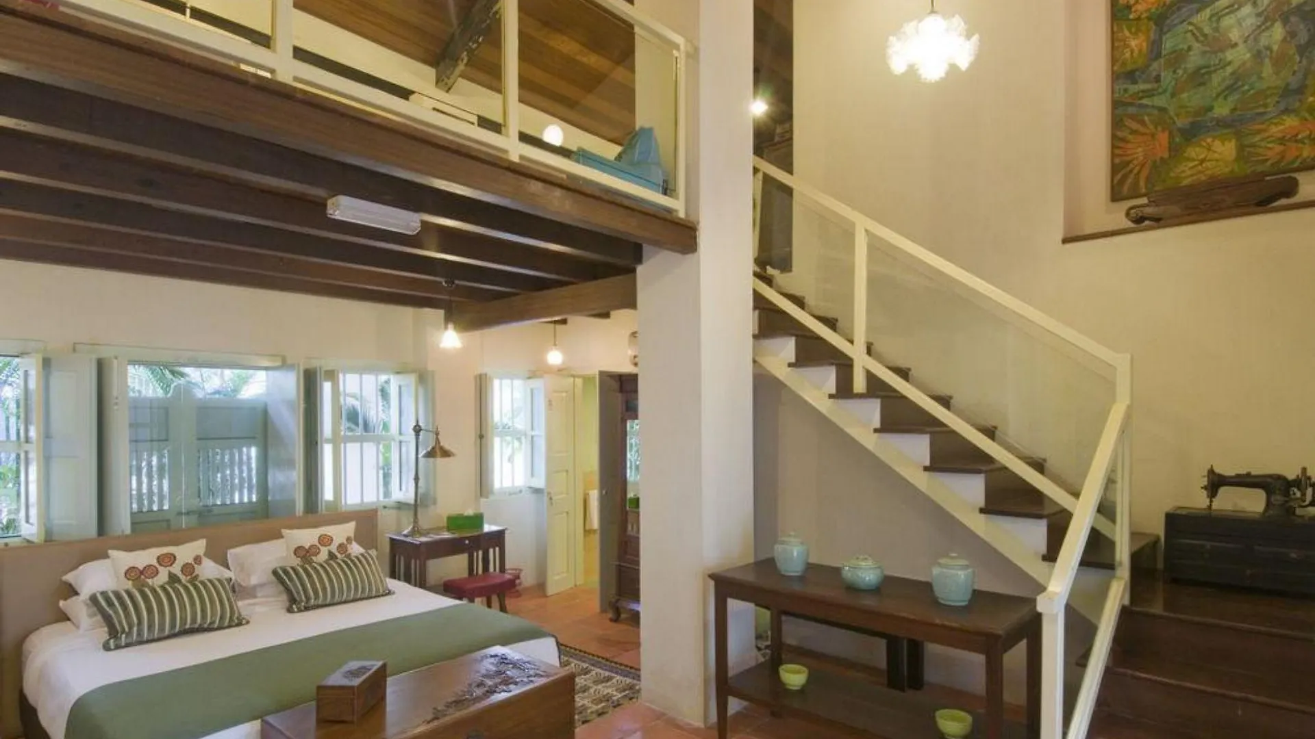 23 Love Lane Hotel George Town
