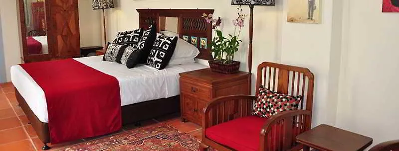 23 Love Lane Hotel George Town